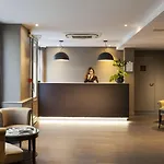 Appia La Fayette Hotel