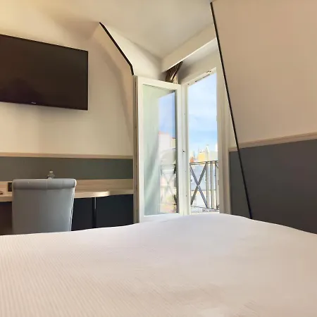 Appia La Fayette 3* Parigi