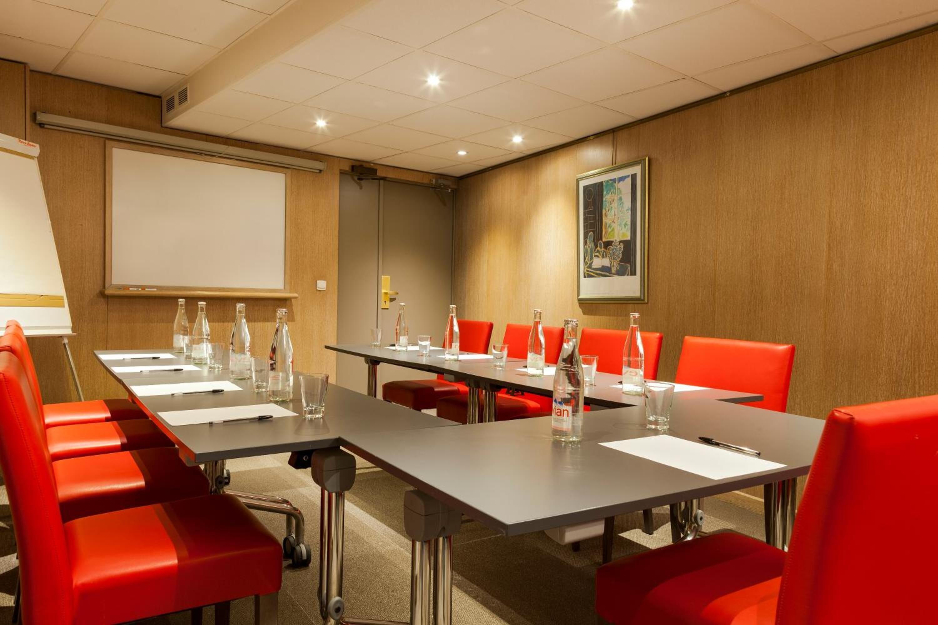 Hotel Appia La Fayette Paris