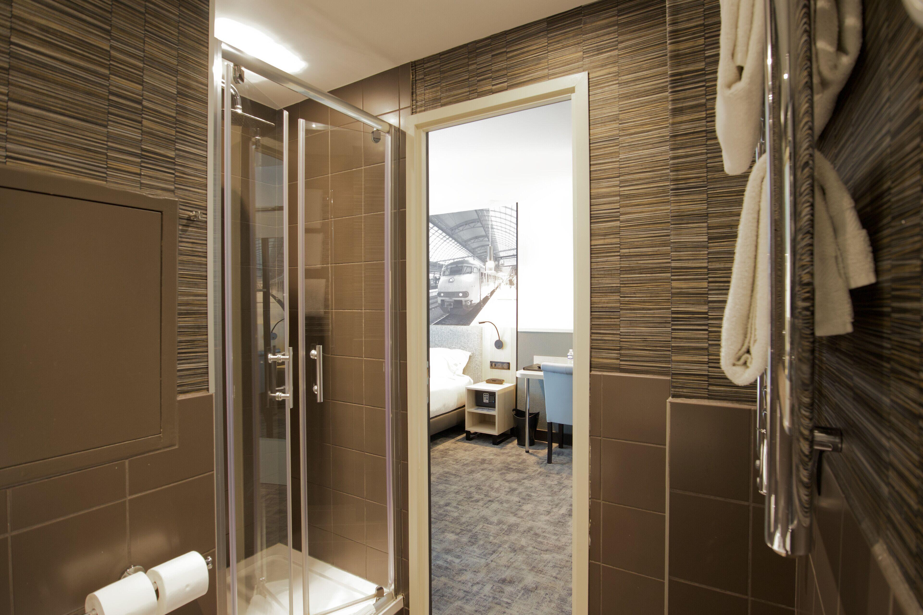 Appia La Fayette Paris