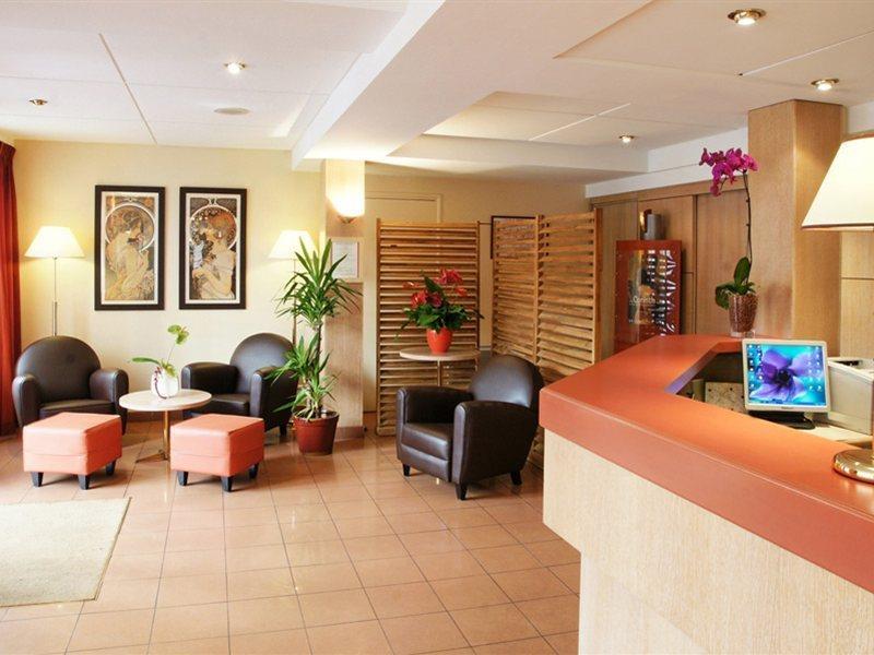 Hotel Appia La Fayette 3*