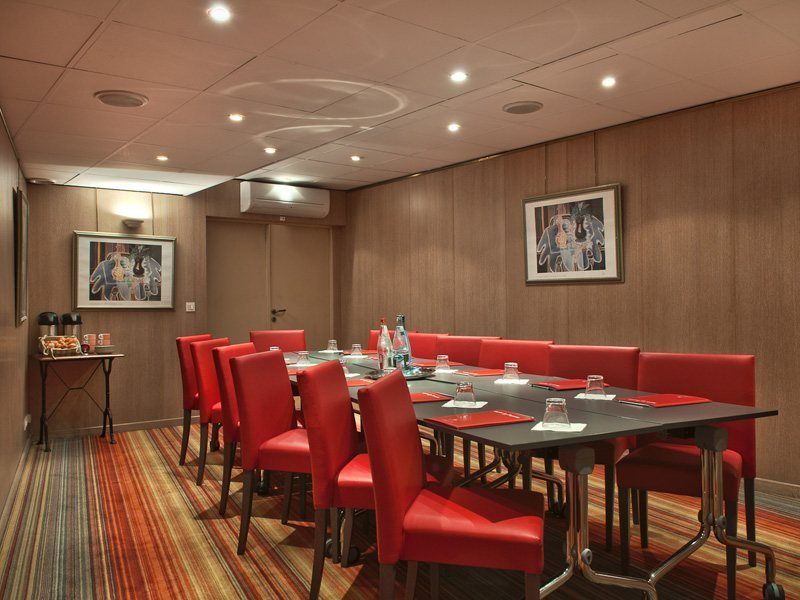 Hotel Appia La Fayette 3*